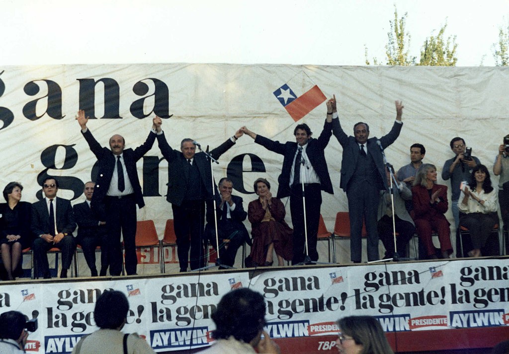 El retorno a la democracia fue esencial para el derecho a voto en Chile. 